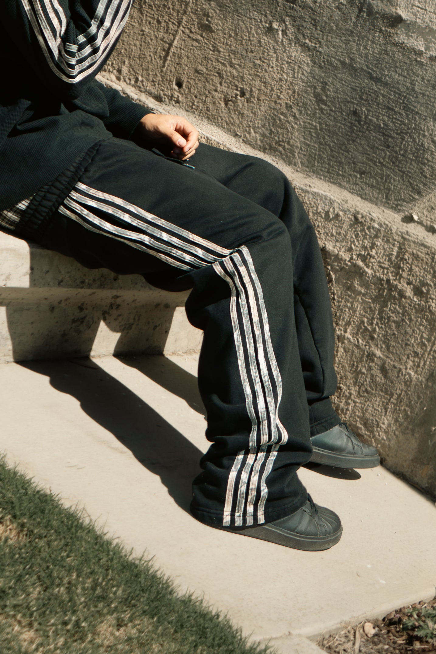 CAMO SWEATPANTS